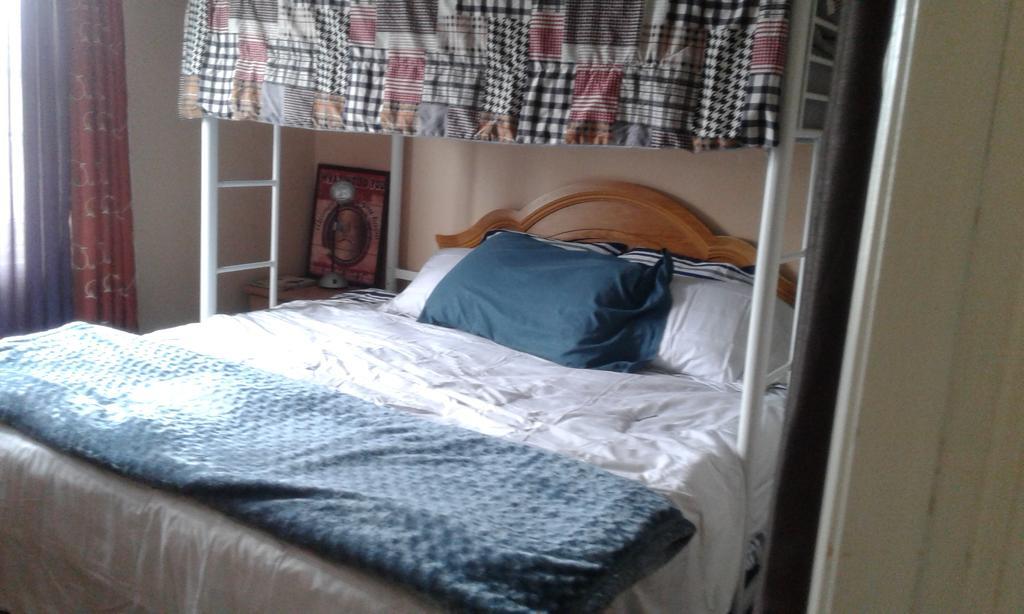 Cozy Pet Friendly Home St. John's Buitenkant foto